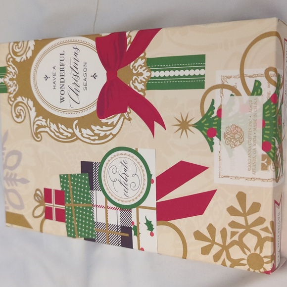 Anna Griffin Christmas Collage Collection - Picture 2 of 8